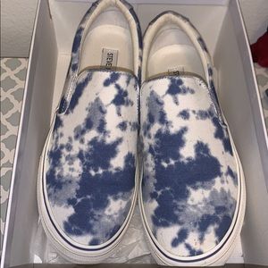 Steve Madden Worn once slip on sneakers